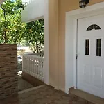 Turtle Beach Apartment